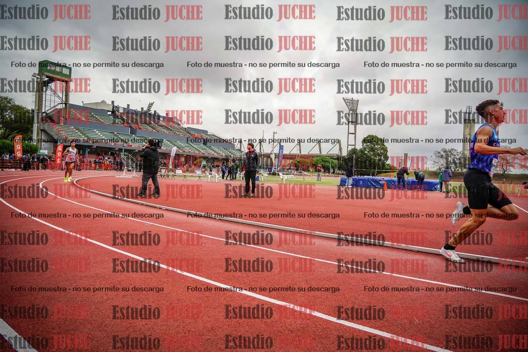 Fotos de los 1500 m llanos de varones