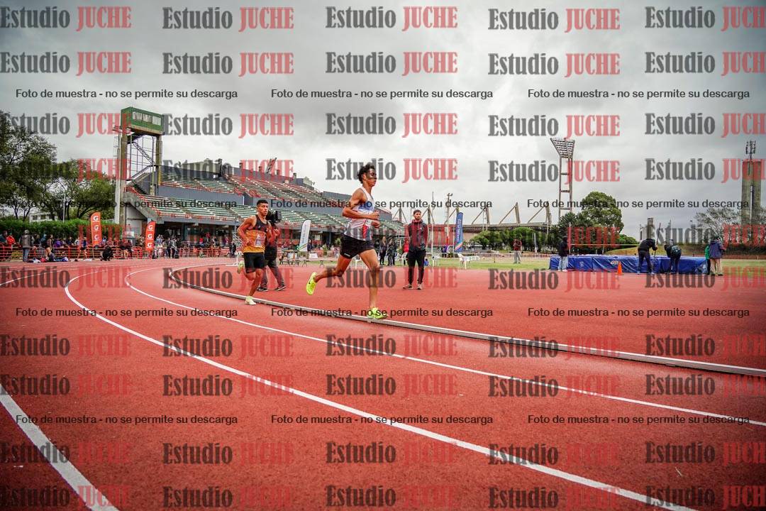 Fotos de los 1500 m llanos de varones
