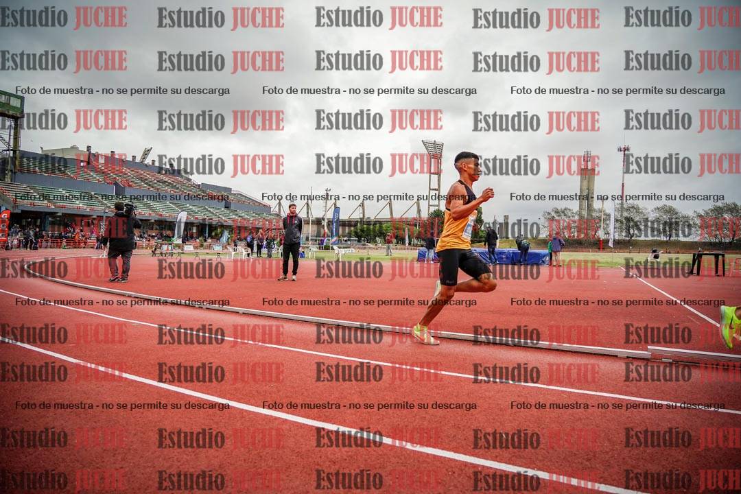 Fotos de los 1500 m llanos de varones