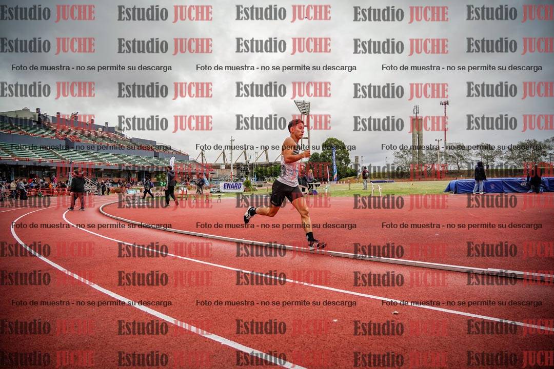 Fotos de los 1500 m llanos de varones