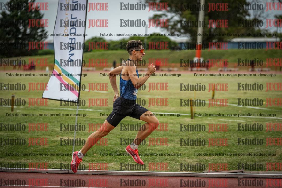 Fotos de los 1500 m llanos de varones