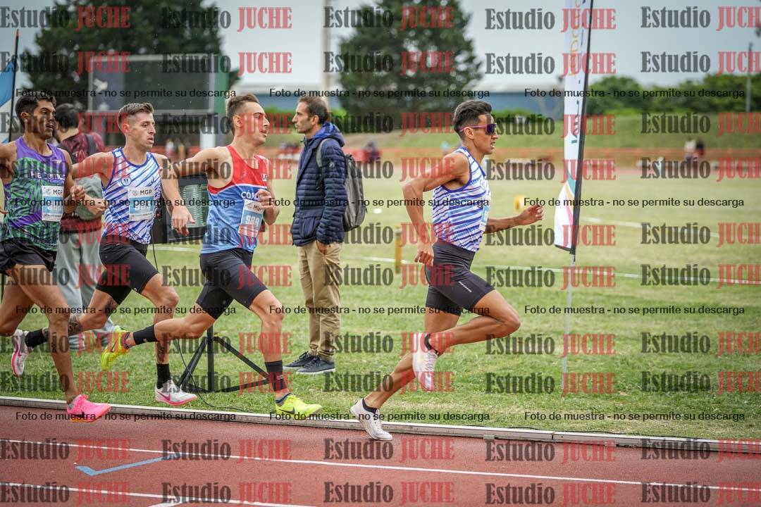 Fotos de los 1500 m llanos de varones