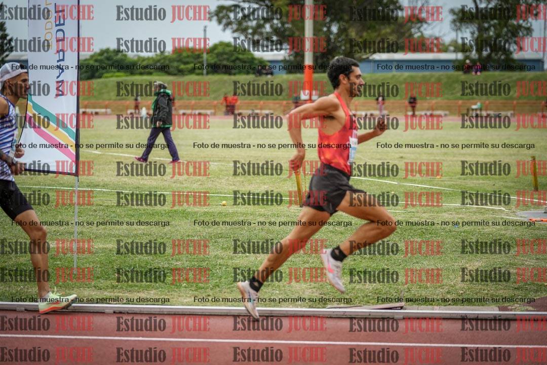 Fotos de los 1500 m llanos de varones