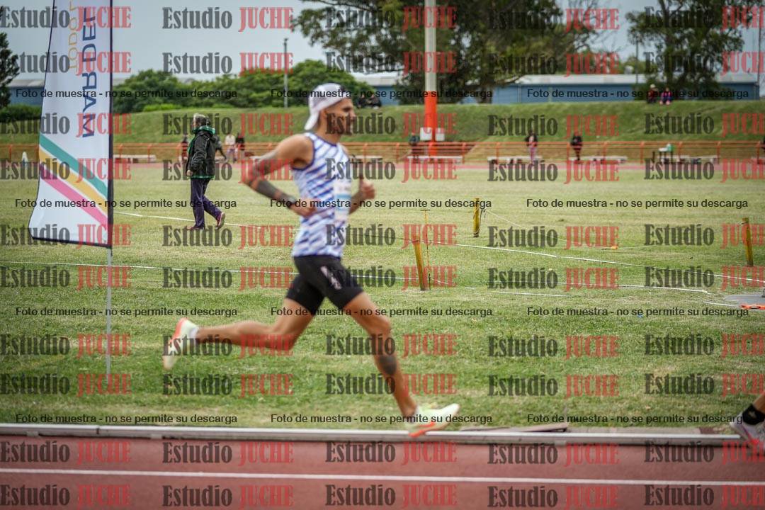 Fotos de los 1500 m llanos de varones