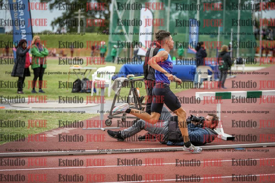 Fotos de los 1500 m llanos de varones