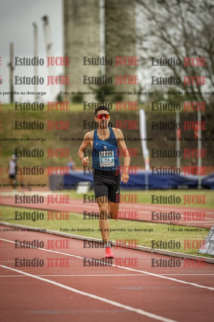 Fotos de los 1500 m llanos de varones