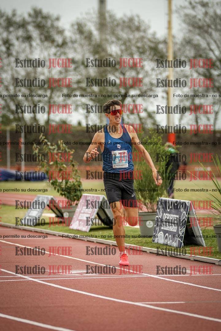 Fotos de los 1500 m llanos de varones