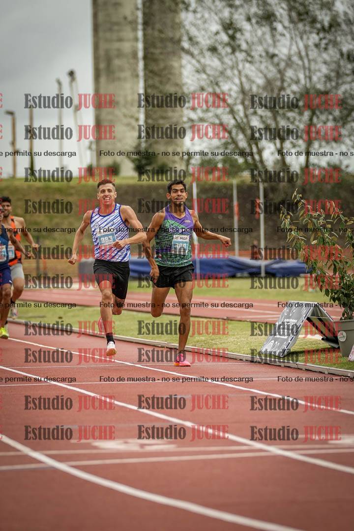 Fotos de los 1500 m llanos de varones