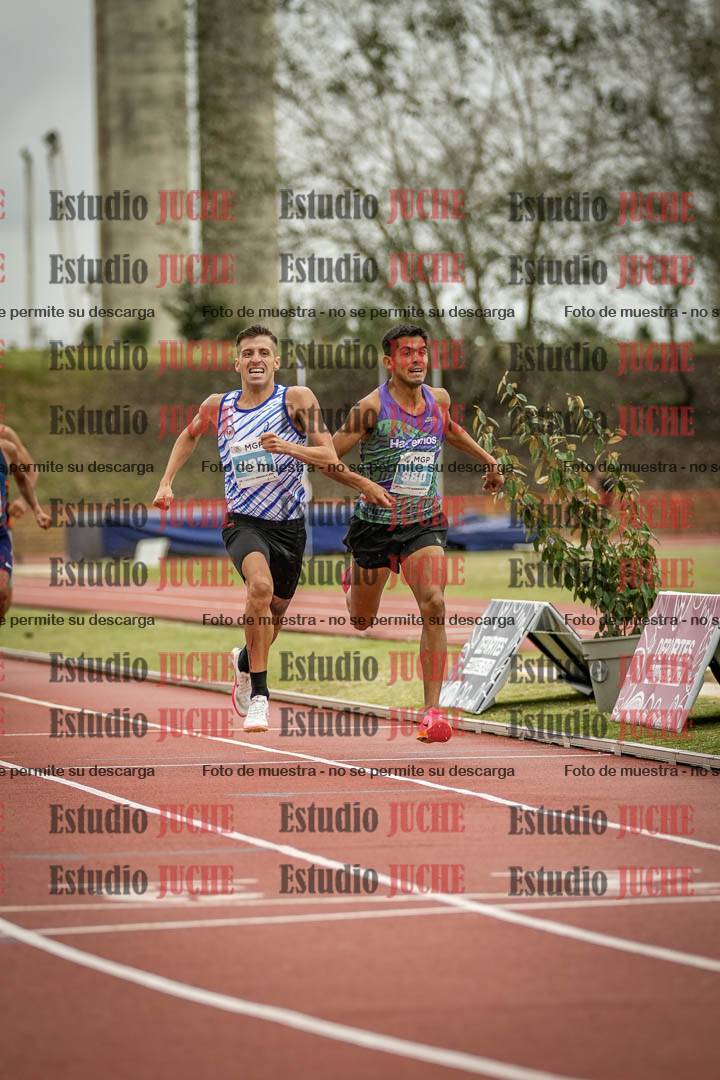 Fotos de los 1500 m llanos de varones