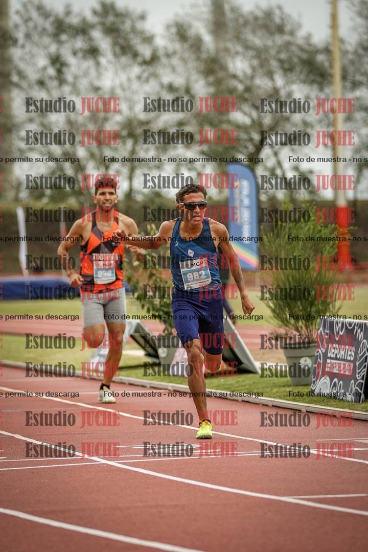 Fotos de los 1500 m llanos de varones