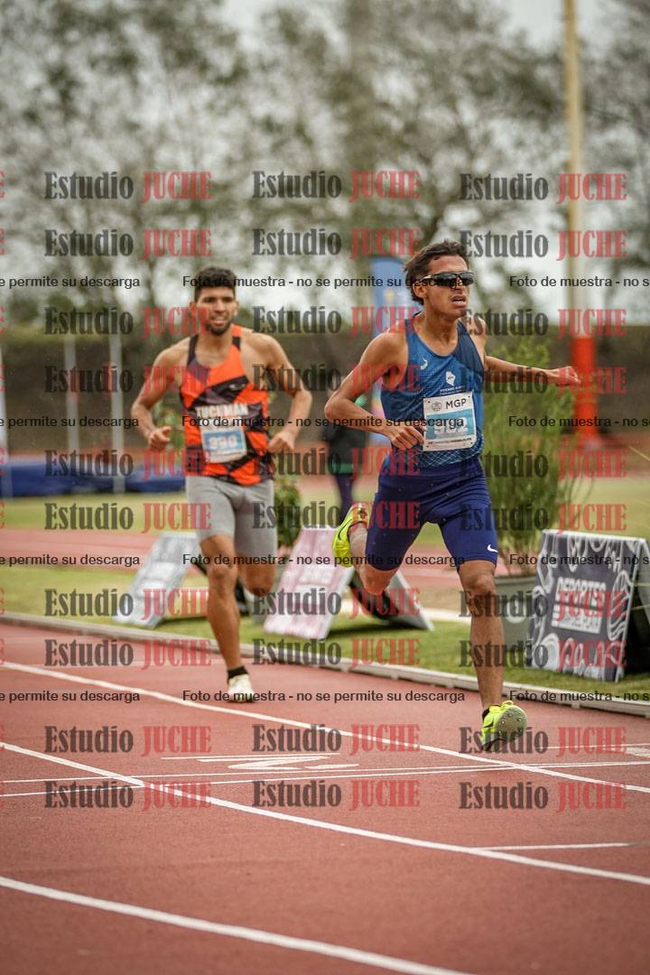 Fotos de los 1500 m llanos de varones
