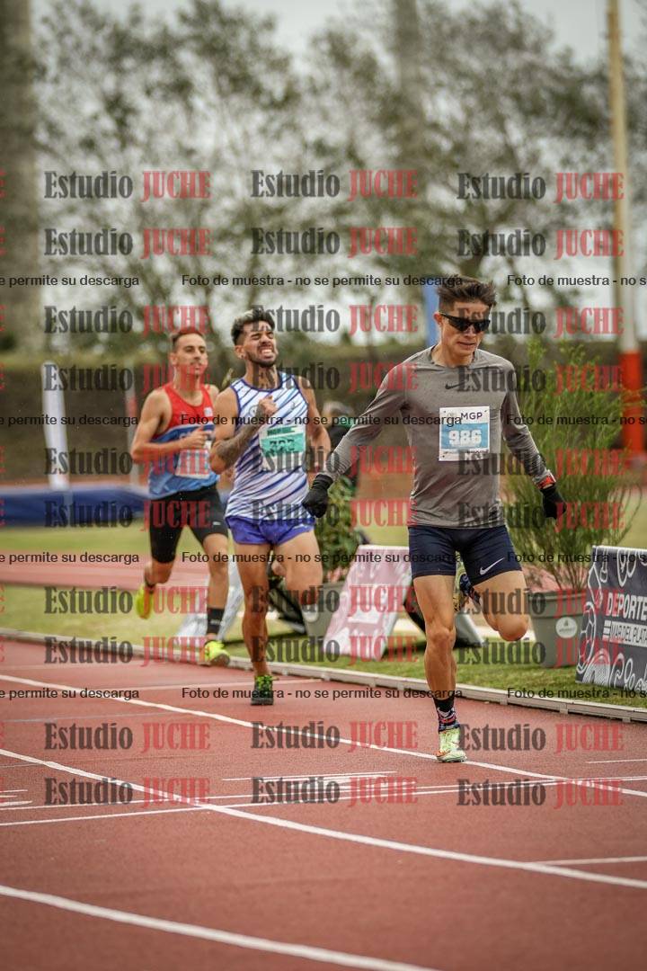 Fotos de los 1500 m llanos de varones