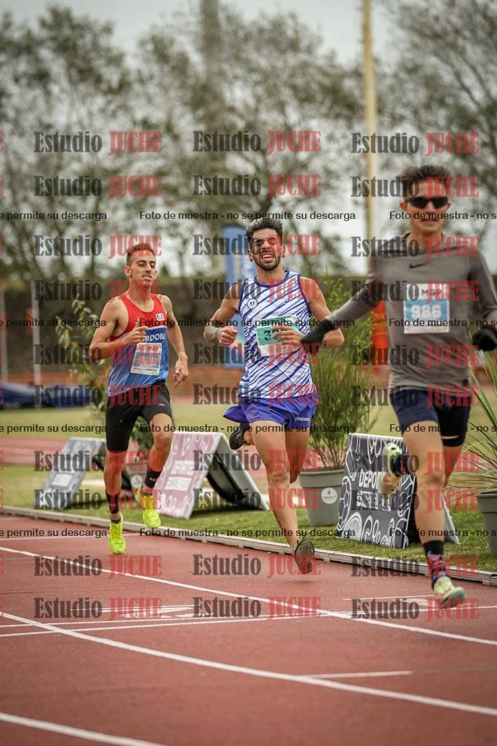 Fotos de los 1500 m llanos de varones