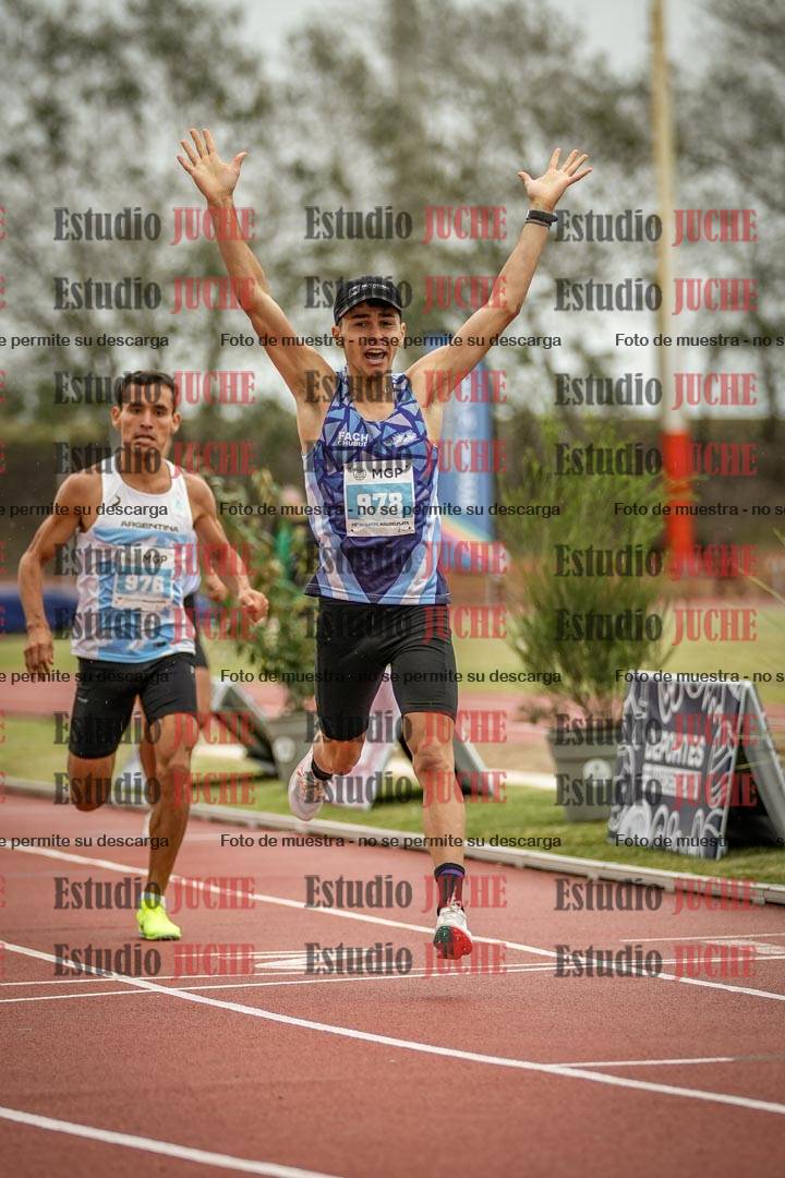 Fotos de los 1500 m llanos de varones