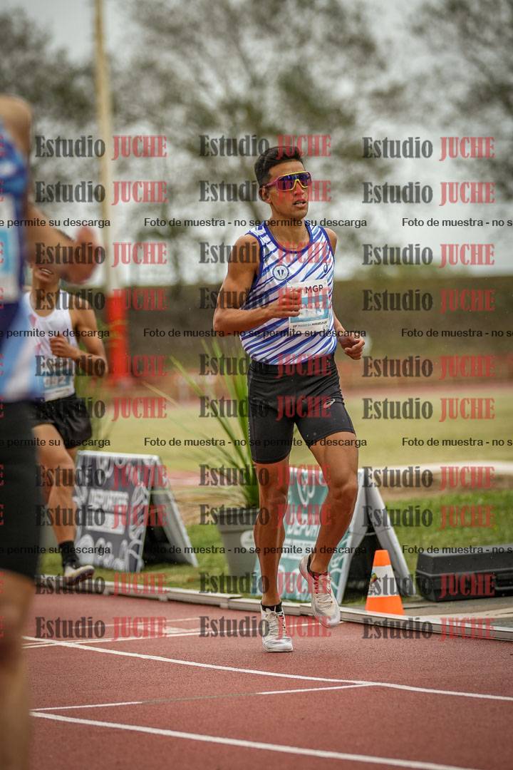 Fotos de los 1500 m llanos de varones