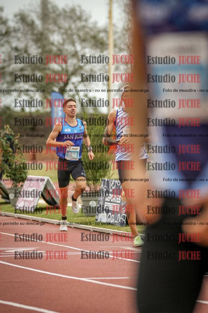Fotos de los 1500 m llanos de varones