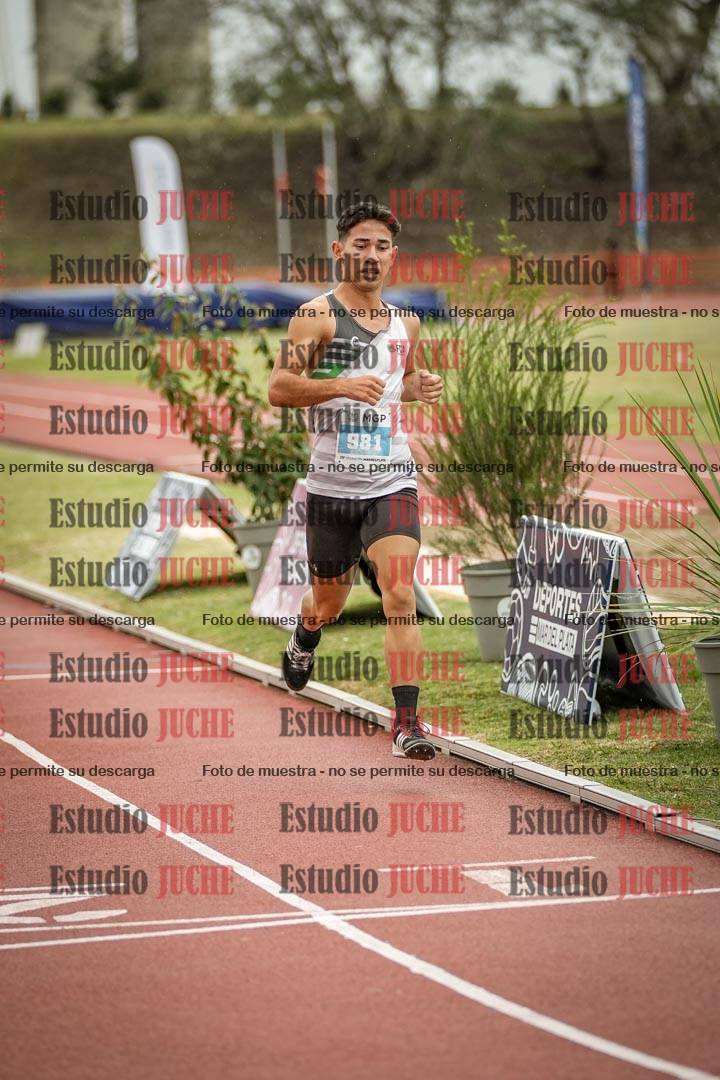 Fotos de los 1500 m llanos de varones