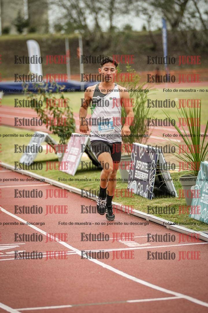 Fotos de los 1500 m llanos de varones