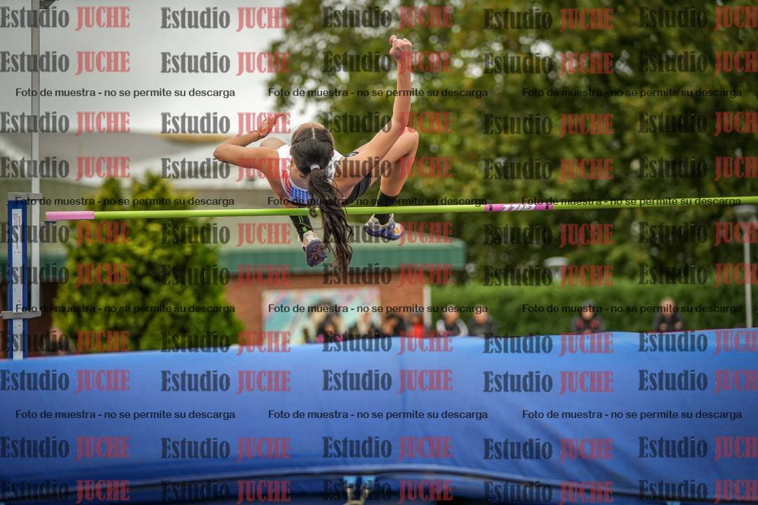Fotos del salto en alto de mujeres - heptatlón 2