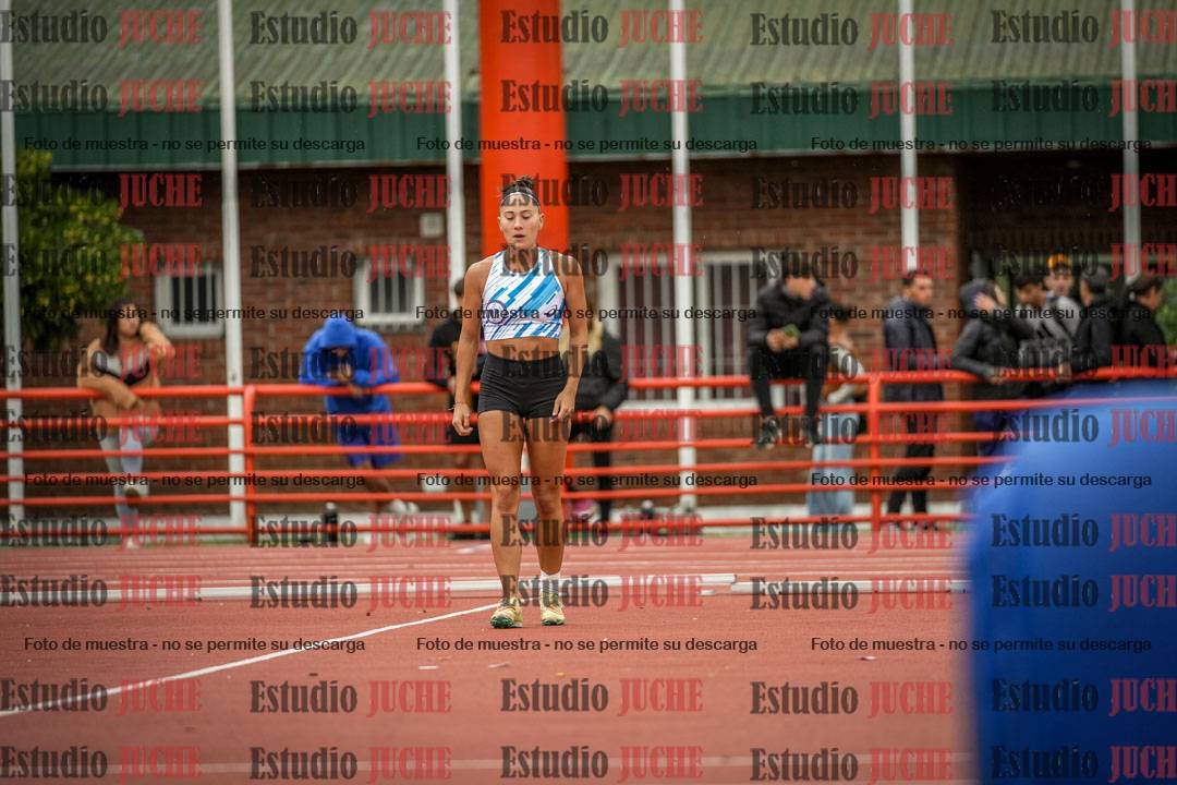 Fotos del salto en alto de mujeres - heptatlón 2
