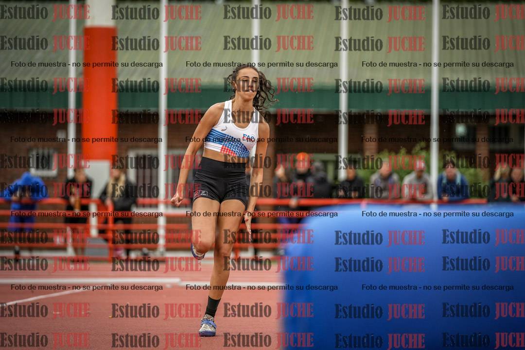 Fotos del salto en alto de mujeres - heptatlón 2