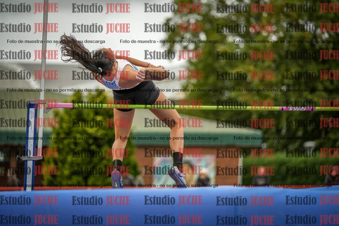 Fotos del salto en alto de mujeres - heptatlón 2