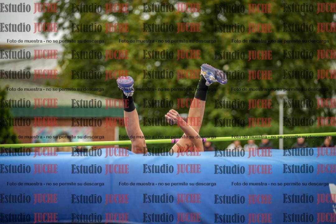 Fotos del salto en alto de mujeres - heptatlón 2