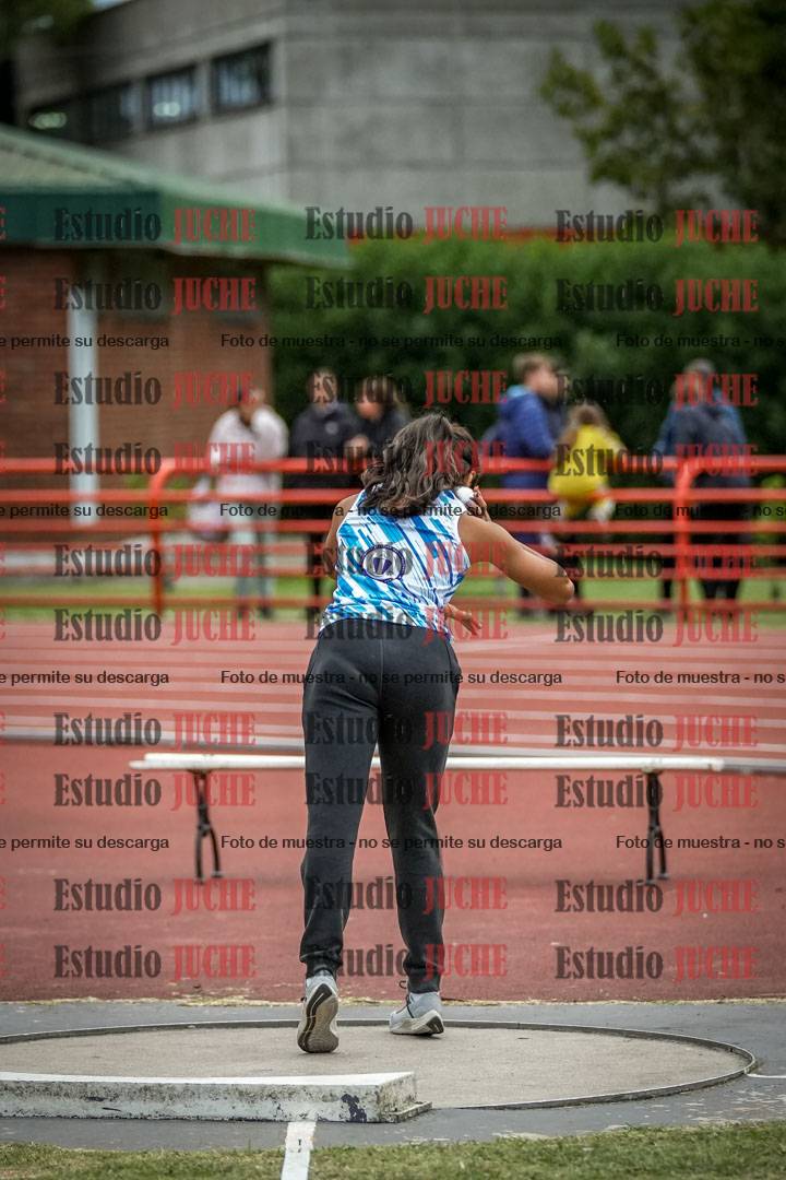 Fotos del lanzamiento de bala de mujeres - heptatlón 3