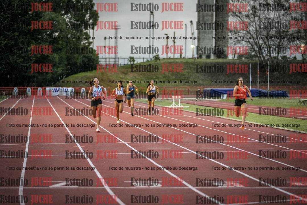 Fotos de los 200 m llanos de mujeres - heptatlón 4