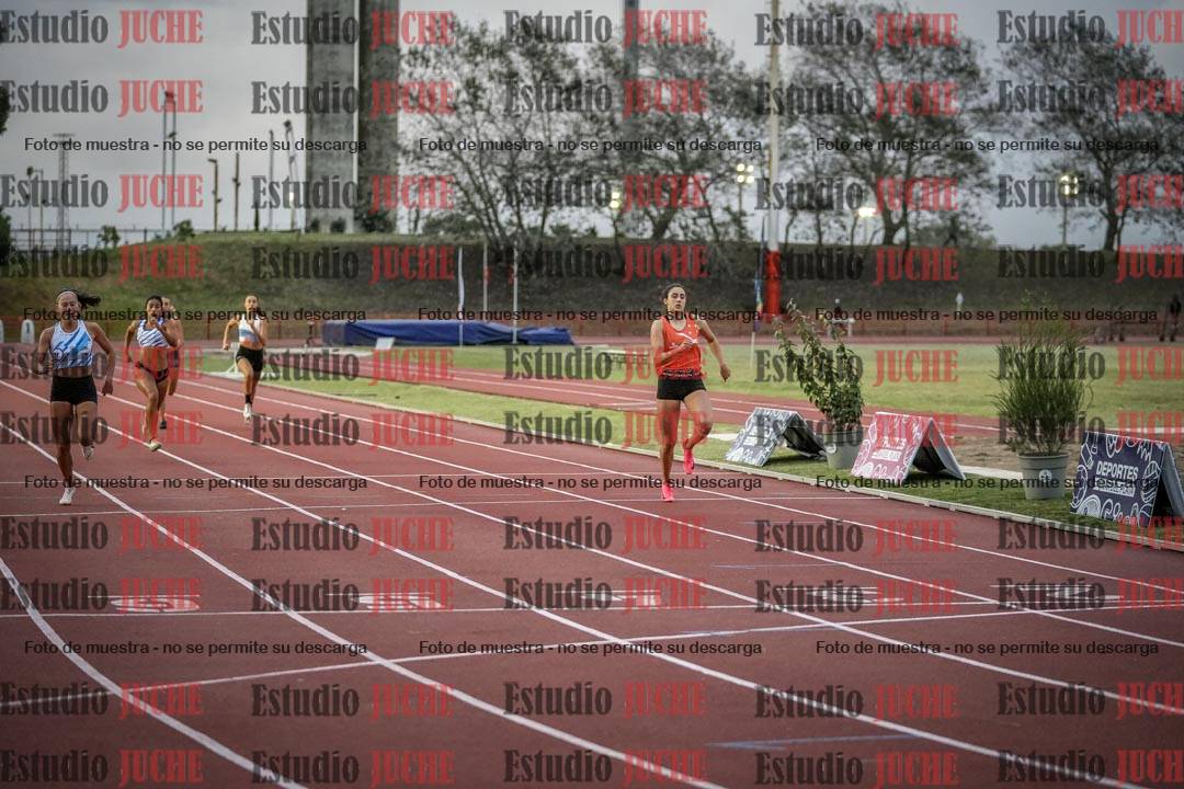 Fotos de los 200 m llanos de mujeres - heptatlón 4