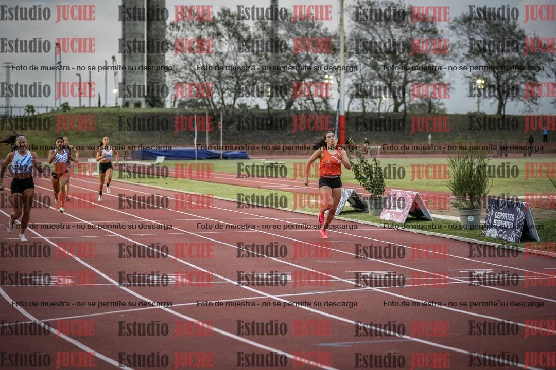 Fotos de los 200 m llanos de mujeres - heptatlón 4