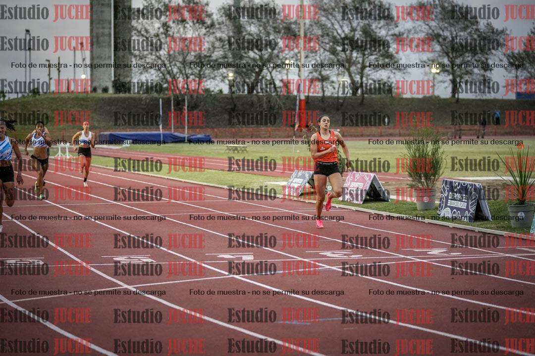 Fotos de los 200 m llanos de mujeres - heptatlón 4