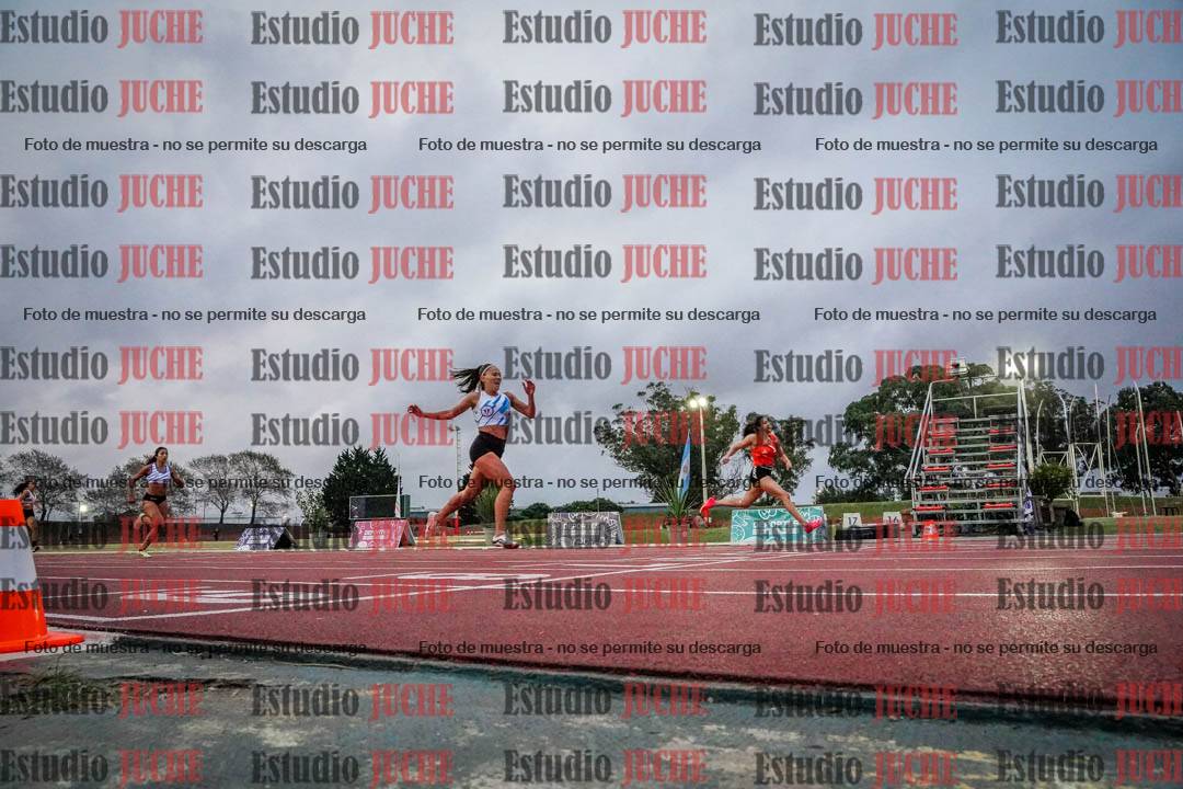 Fotos de los 200 m llanos de mujeres - heptatlón 4