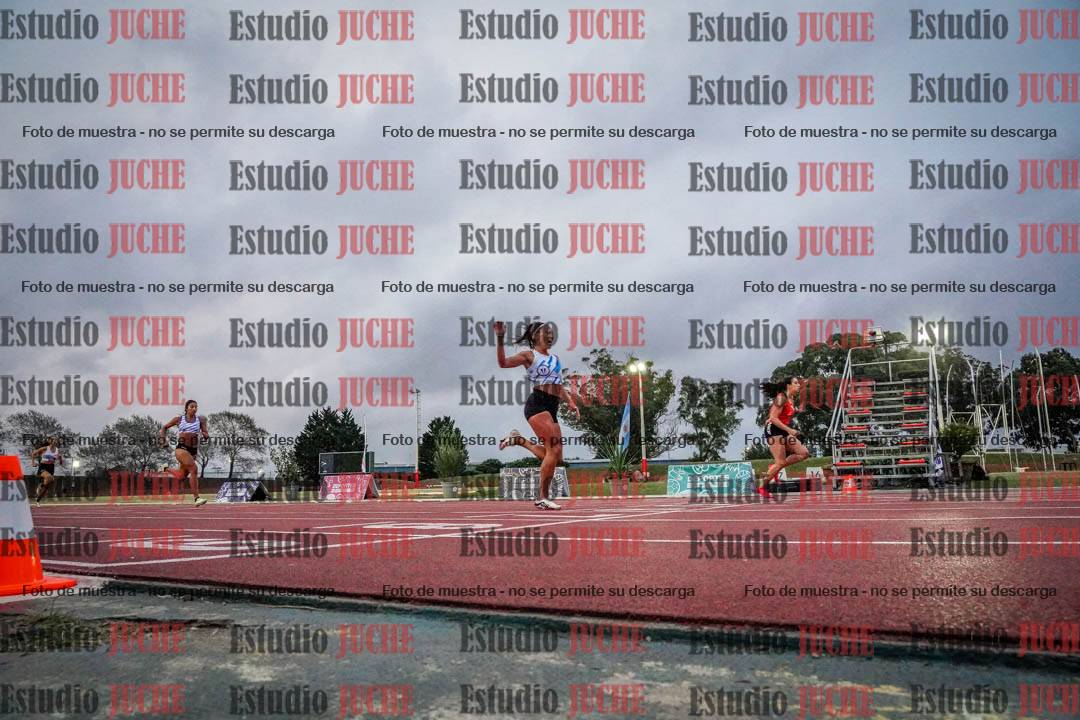 Fotos de los 200 m llanos de mujeres - heptatlón 4