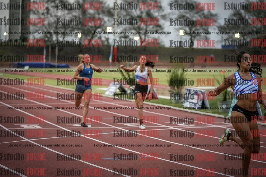 Fotos de los 200 m llanos de mujeres - heptatlón 4