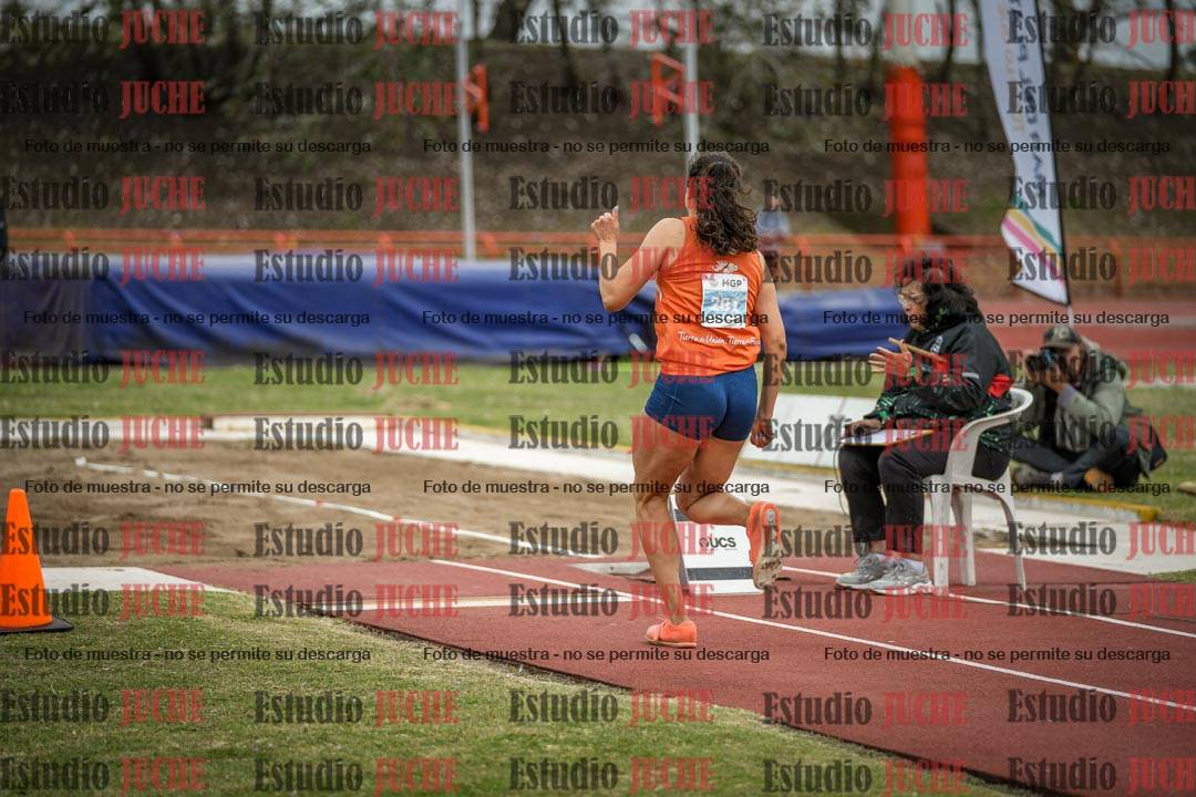 Fotos del salto en largo de mujeres - heptatlón 5