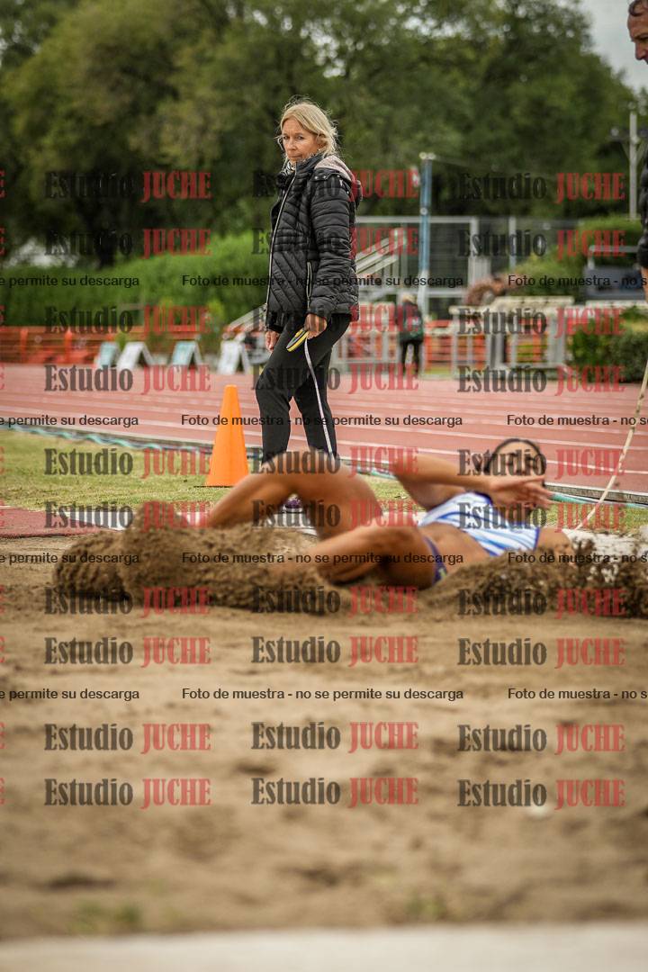 Fotos del salto en largo de mujeres - heptatlón 5
