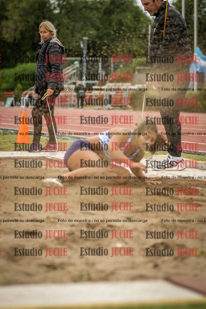 Fotos del salto en largo de mujeres - heptatlón 5