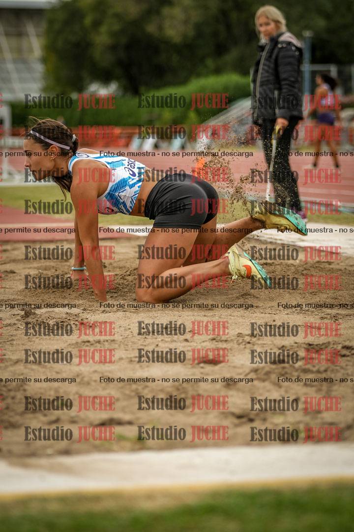 Fotos del salto en largo de mujeres - heptatlón 5