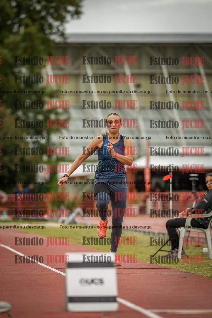 Fotos del salto en largo de mujeres - heptatlón 5