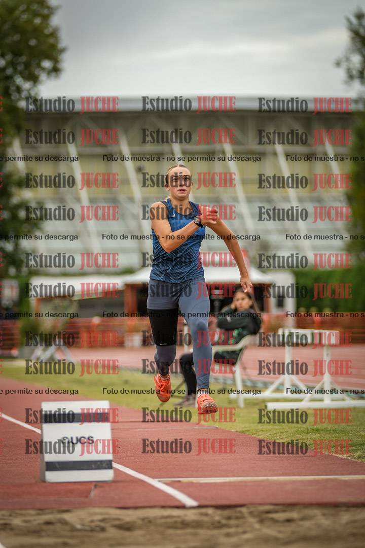 Fotos del salto en largo de mujeres - heptatlón 5