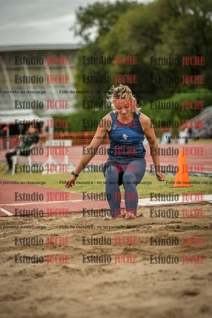 Fotos del salto en largo de mujeres - heptatlón 5