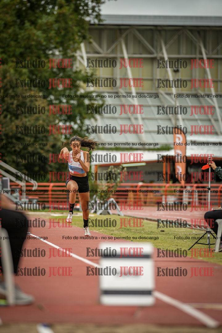 Fotos del salto en largo de mujeres - heptatlón 5
