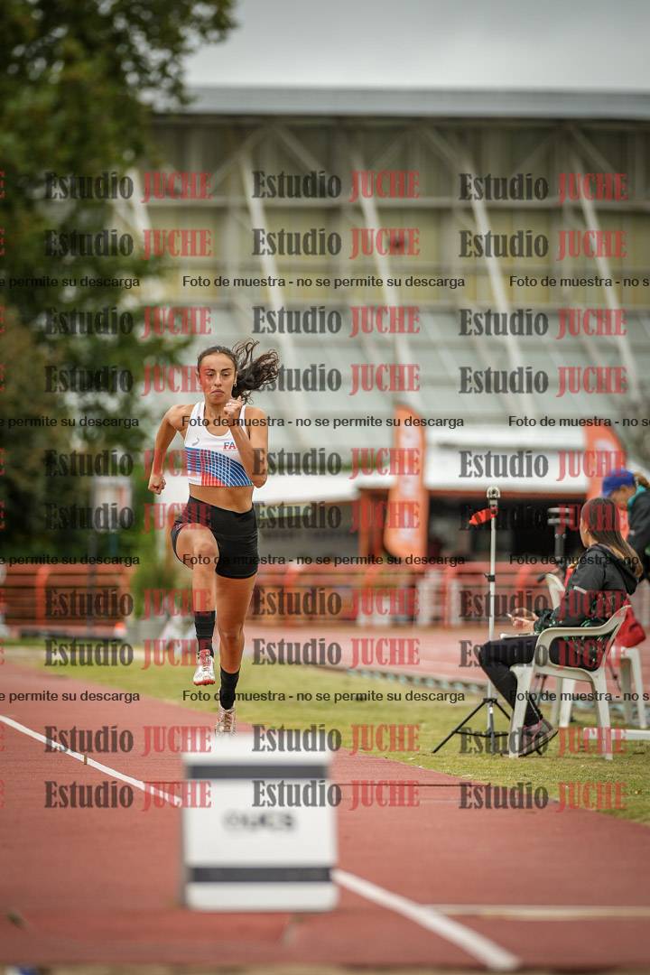 Fotos del salto en largo de mujeres - heptatlón 5