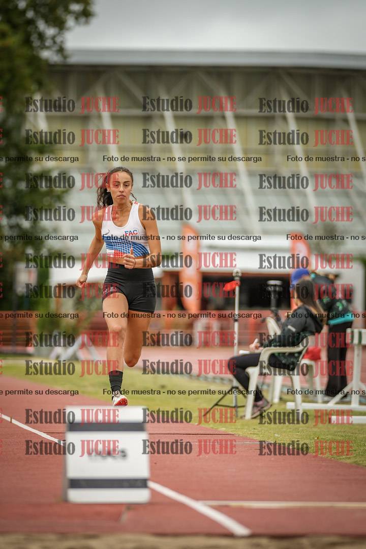 Fotos del salto en largo de mujeres - heptatlón 5
