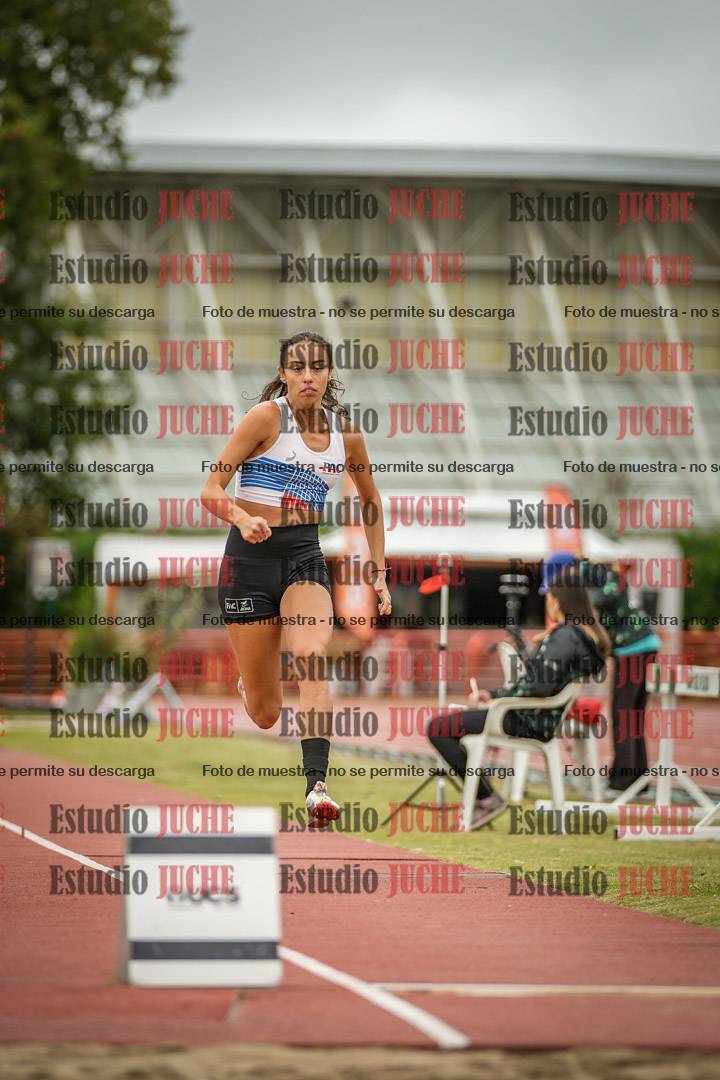Fotos del salto en largo de mujeres - heptatlón 5