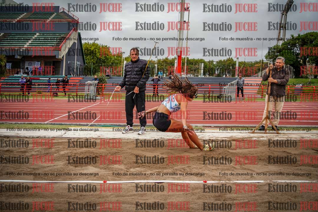 Fotos del salto en largo de mujeres - heptatlón 5