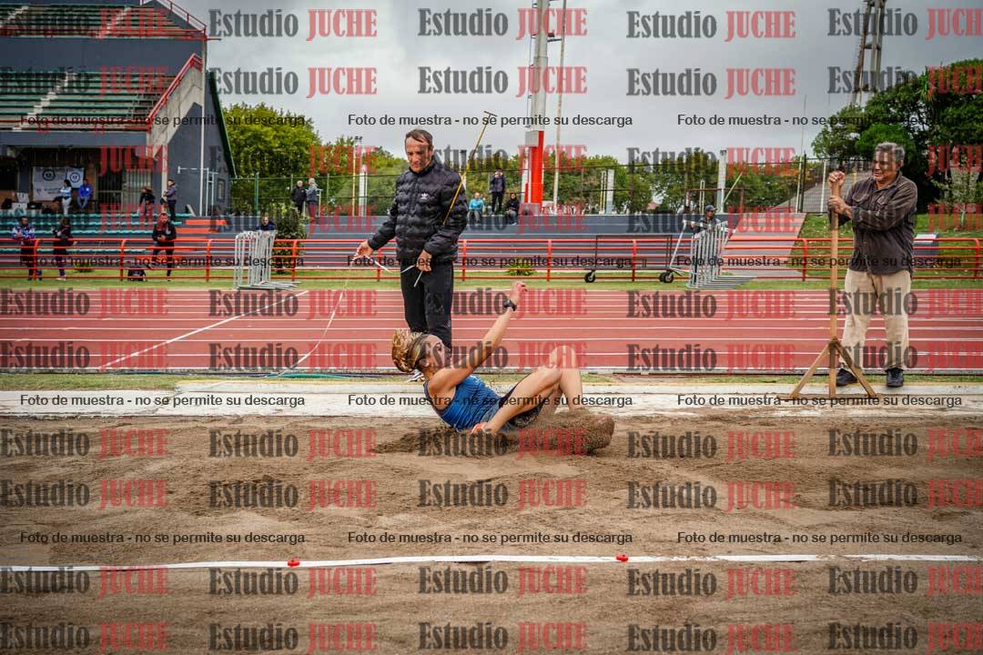 Fotos del salto en largo de mujeres - heptatlón 5