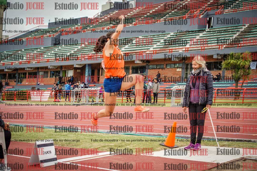 Fotos del salto en largo de mujeres - heptatlón 5