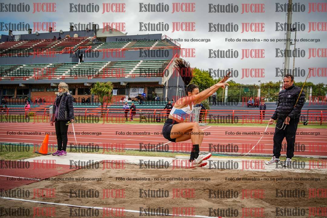 Fotos del salto en largo de mujeres - heptatlón 5